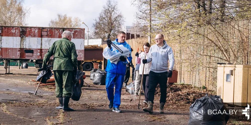 Республиканский субботник прошел в БГАА 